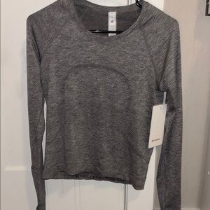 lululemon athletica Gray Long Sleeve swiftly tech never worn new with tags